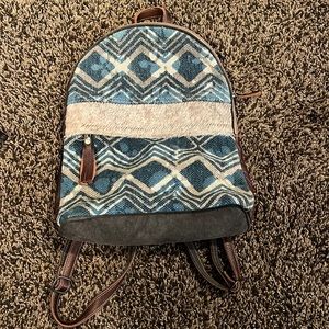 Myra bag backpack